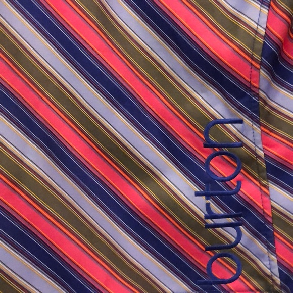 Burton dryride fleece layering jacket. - Picture 3 of 5